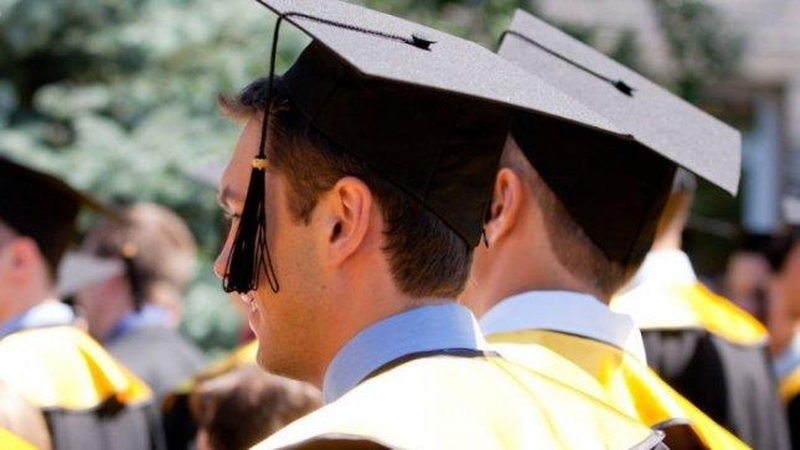 Magistro diplomas tapo nereikalingas?