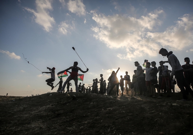 Per susirėmimus su Izraelio kariais Gazos pasienyje nušauti du palestiniečiai