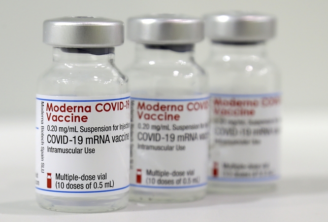 Kanada patvirtino „Moderna“ vakciną 5 metų ir jaunesniems vaikams