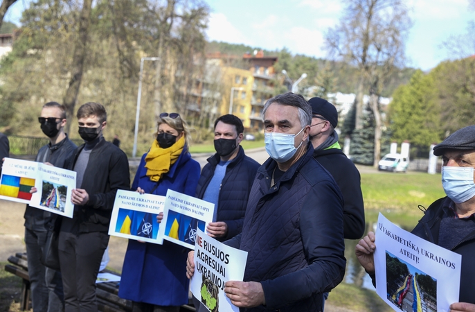 B. Nemcovo skvere įvyko akcija prieš Rusijos agresiją Ukrainoje
