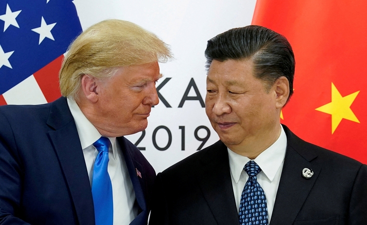 Pekinas atsisako patvirtinti Trumpo pokalbį su Jinpingu