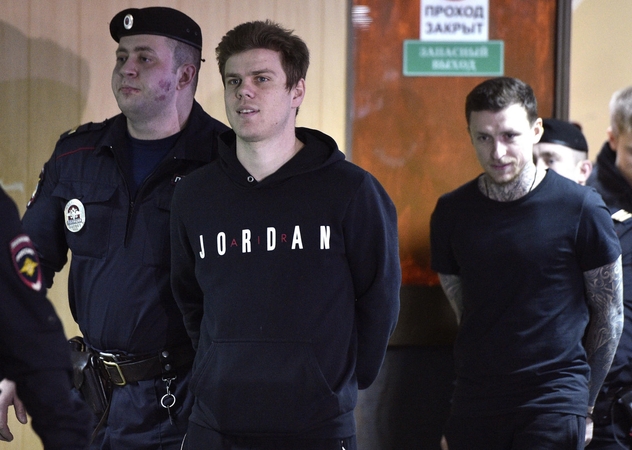 Aleksandras Kokorinas ir Pavelas Mamajevas (dešinėje)