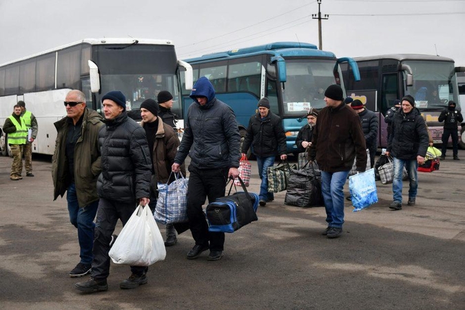 Rusija ir Ukraina tariasi dėl naujo apsikeitimo kaliniais