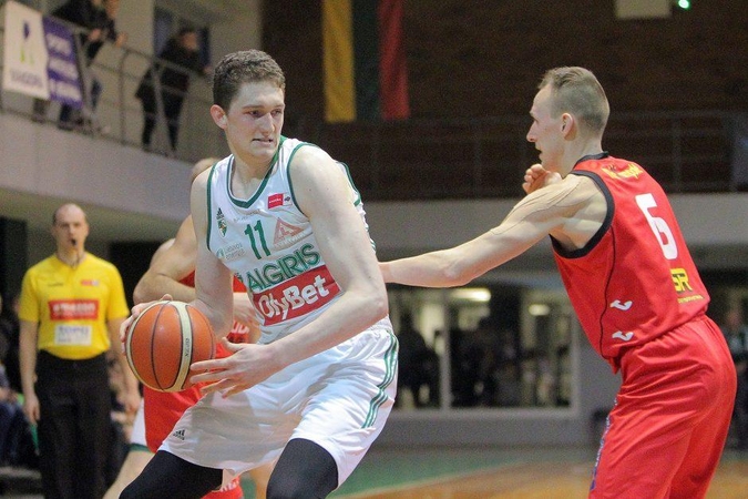 „Žalgirio-2“ krepšininkai neprilygo Marijampolės komandai