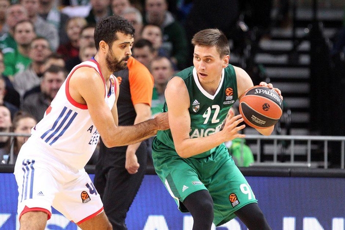 „Žalgirio“ krepšininkai svečiuose patiesė „Anadolu Efes“ komandą