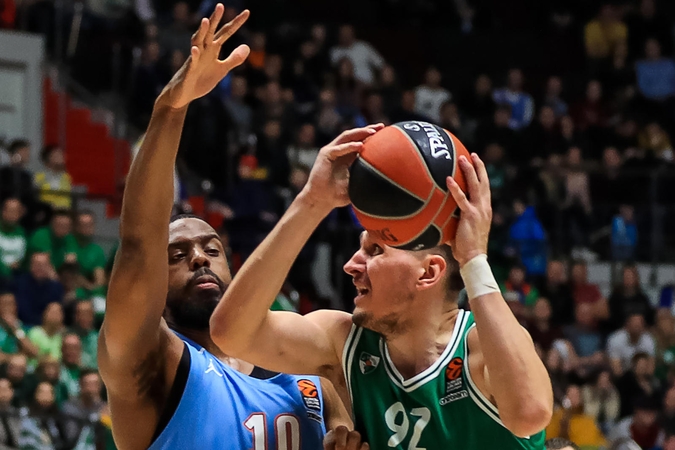 „Žalgiris“ svečiuose po pratęsimo nusileido Eurolygos autsaideriams