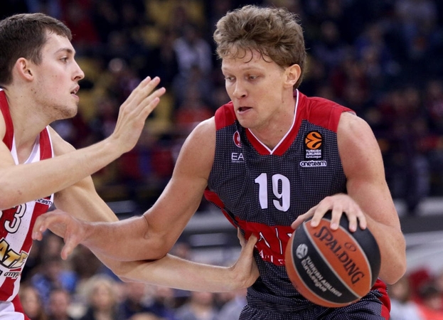 Pergalingose rungtynėse M. Kuzminskas svaidė pro šalį