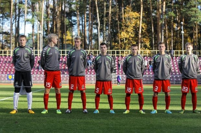 Lietuvos U-17 futbolo rinktinė sužaidė lygiosiomis su serbais