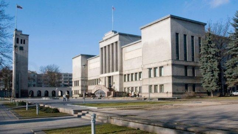 Kario skulptūrai atstatyti paaukota 23 tūkst. litų