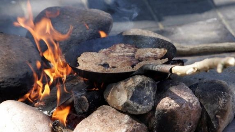 Ką pirmiausia daryti nusideginus ir kokius gydymo būdus pamiršti