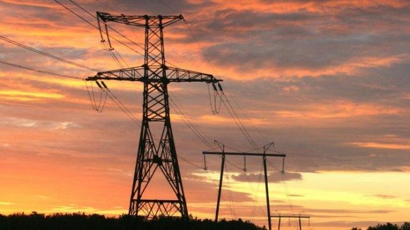 Dėl karščių bangos Lenkijoje ribojamas elektros tiekimas 