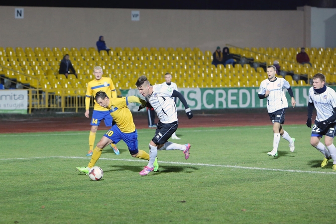 "Atlantas" be vargo iškopė į LFF taurės pusfinalį