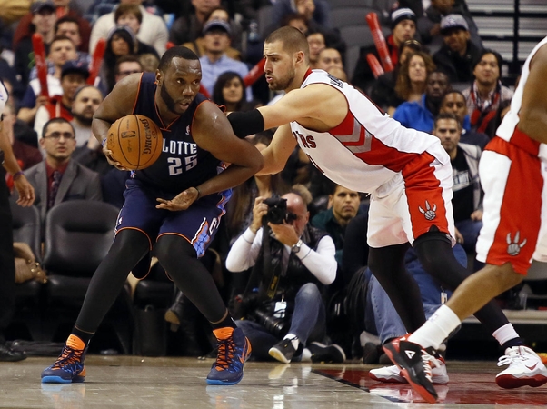 J.Valančiūnas pelnė 10 taškų, tačiau jo klubas NBA pralaimėjo po pratęsimo