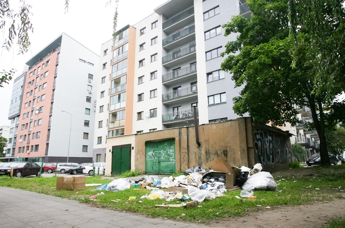 Neapsikentusiems šiukšlių į talką siūlomas savanoris