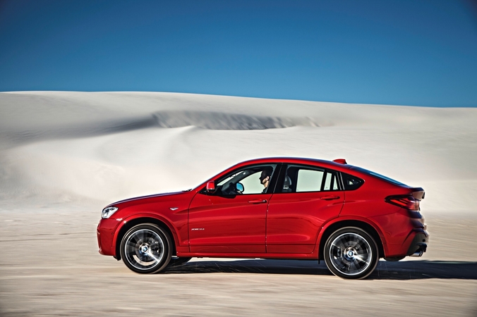 Naujajame "BMW X4" susijungia galia ir sportiškumas