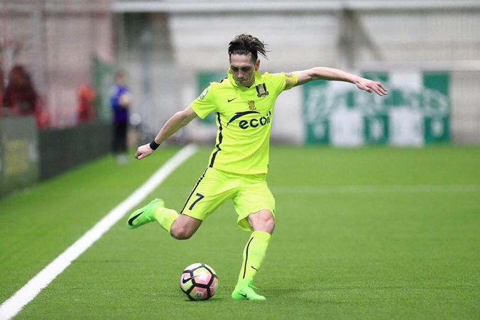 Futbolininkas D. Česnauskis oficialiai baigia karjerą