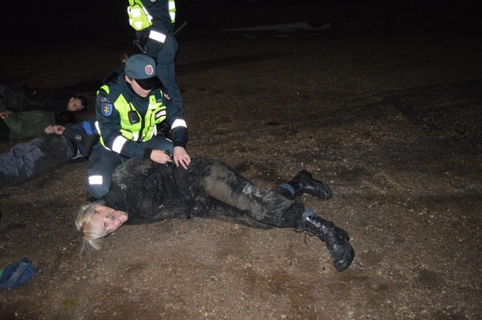 Būsimi policininkai pirmąkart treniravosi naktį