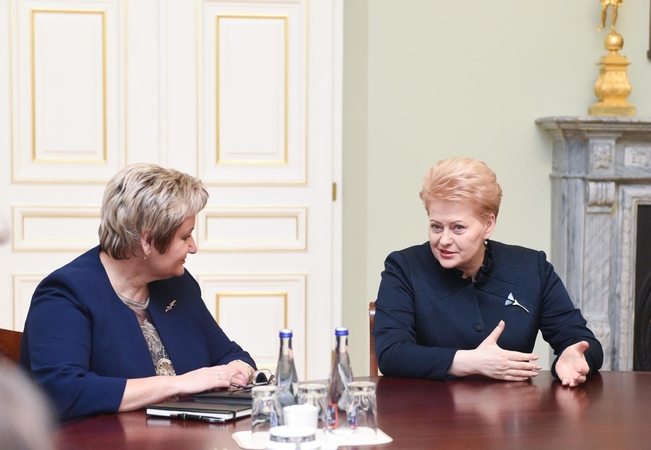 Prezidentė: pensijų augimas neturi priklausyti nuo rinkimų