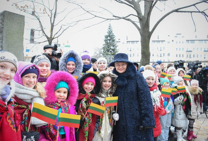 D. Grybauskaitė Kijeve atidarė Lietuvos skverą