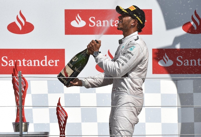 "Formulės 1" pasaulio čempionato etape pergalę šventė L. Hamiltonas