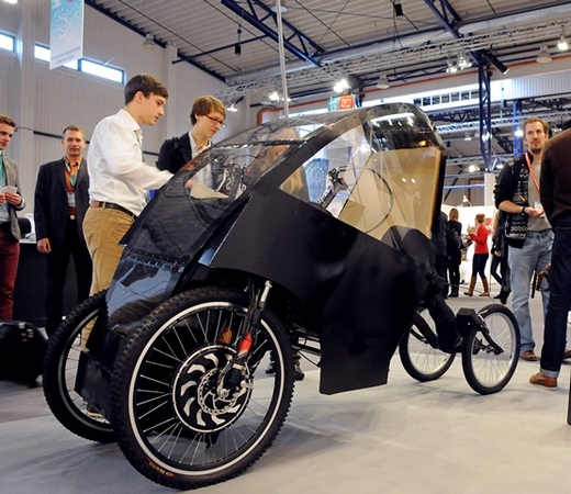 Studentų sukurtą elektromobilį galima įkrauti vos per 3 valandas