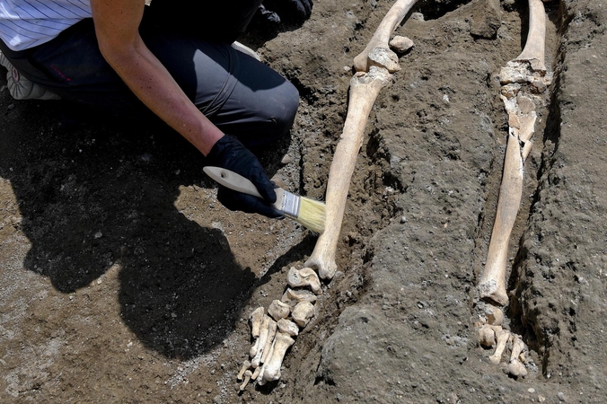 Pompėja: archeologai rado naują išsiveržusio ugnikalnio auką