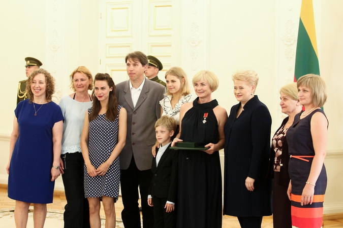 Prezidentūroje įteikti valstybės apdovanojimai
