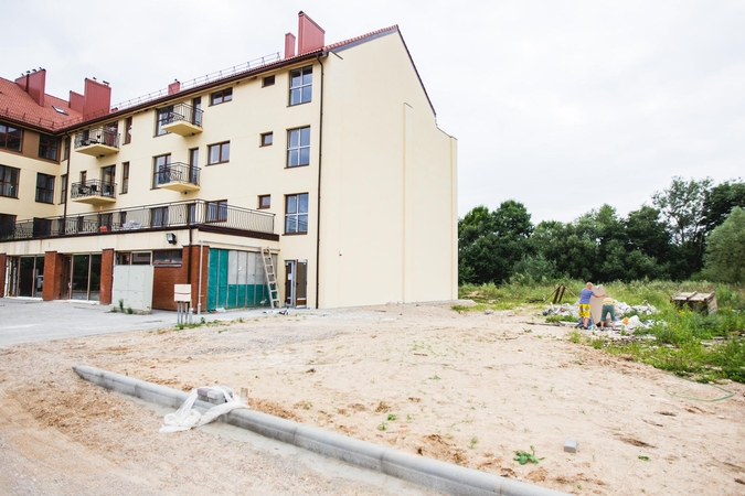 Prie Nevėžio įsikūrę gyventojai liko be kelio