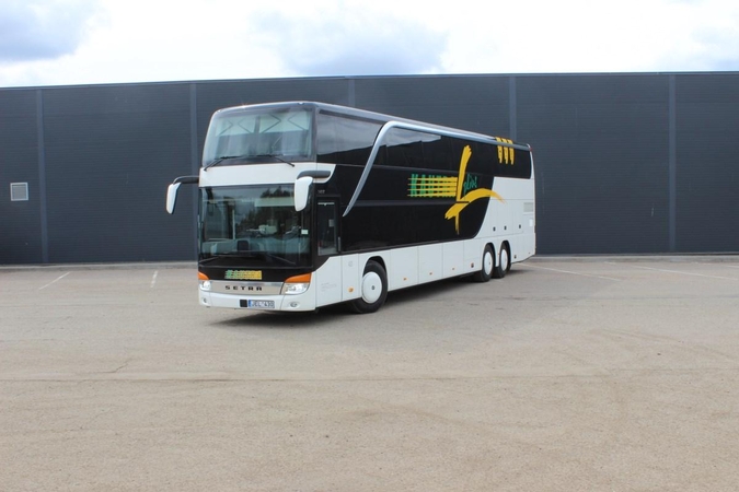 Autobusu prie jūros – ir šeimos, ir dviratininkai