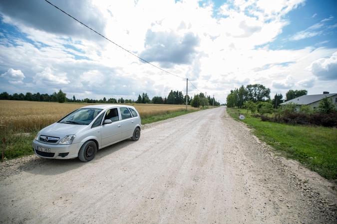 Kada bus lengva nuvažiuoti į Garliavos Jonučių kapines?