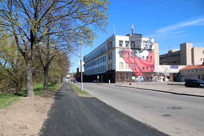 Santakos parke kauniečiai džiaugiasi atnaujintais takais