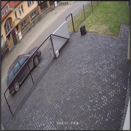 Vilniuje „Lexus“ apvogtas vos per kelias sekundes