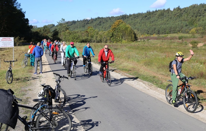 Į Kulautuvą jau galima numinti dviračiu
