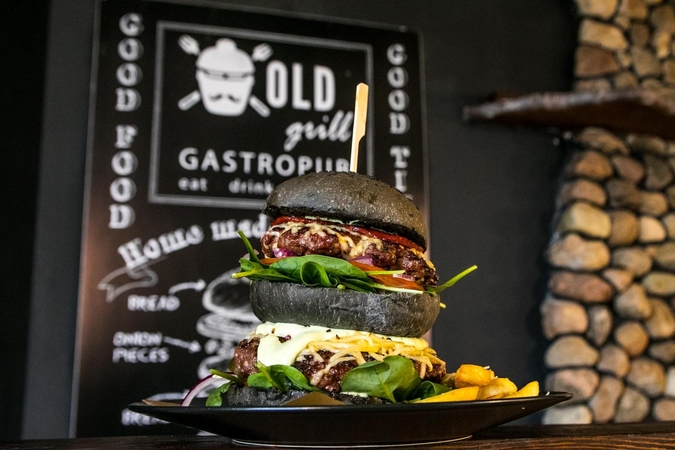 „Old Grill“ virtuvės šefas – padirbėjęs 20-yje pasaulio restoranų