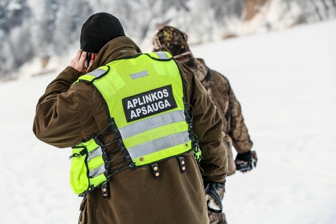 Kuršių marios kenčia nuo šiukšlinančių žvejų 