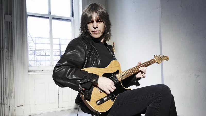M. Sternas – gitaros virtuozas, galintis groti abiem sulaužytom rankom