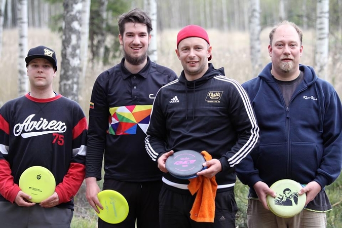 Tarptautiniame diskgolfo turnyre Suomijoje lietuviai pelnė sidabrą