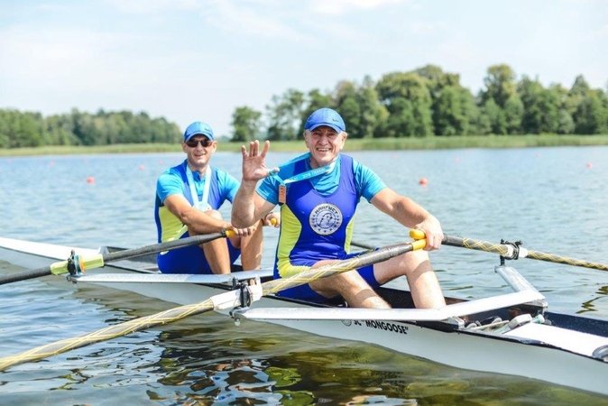 Trakuose prasideda azartiška tarptautinė irklavimo regata