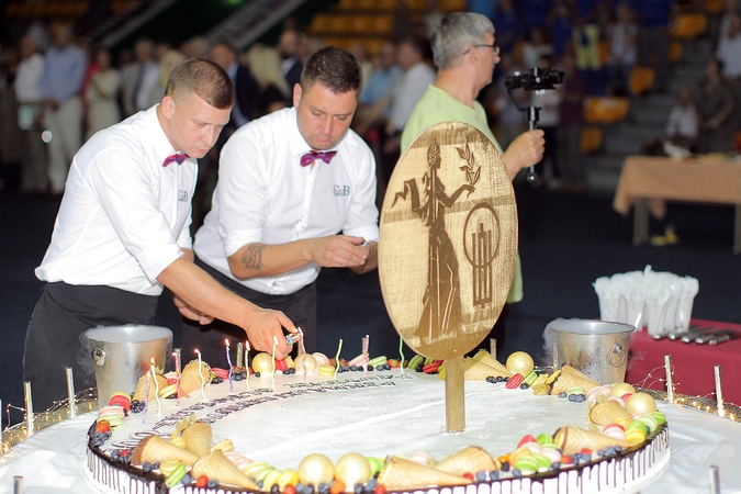 Istorinėje Sporto halėje – istorinės olimpiados minėjimas 