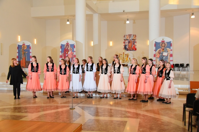 Kauno choras iš tarptautinio konkurso Ukrainoje parvežė laureatų vardus