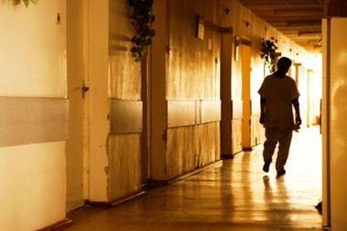 Santariškių klinikose nuo gripo sukeltų komplikacijų mirė moteris
