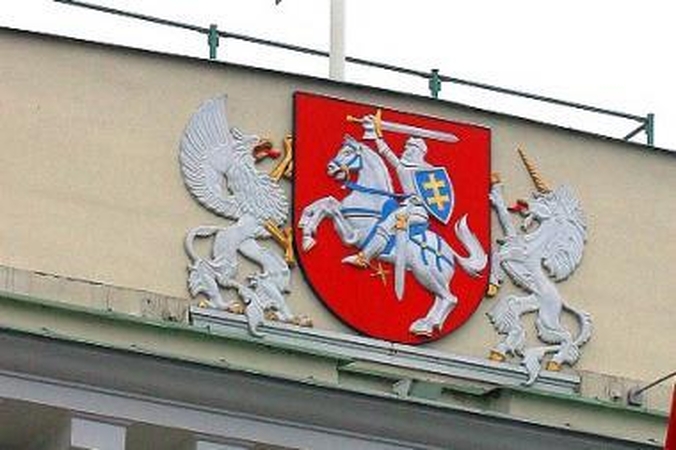 Siūloma leisti mažinti prezidento rentą 