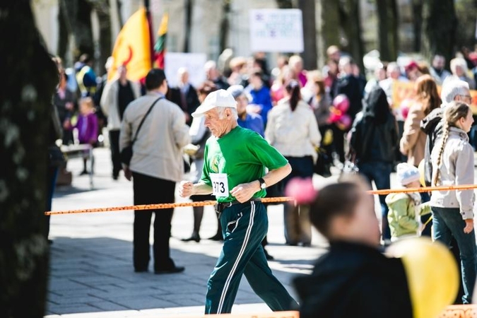 Istoriniame bėgime už S. Darių ir S. Girėną – ir vaikai, ir senjorai