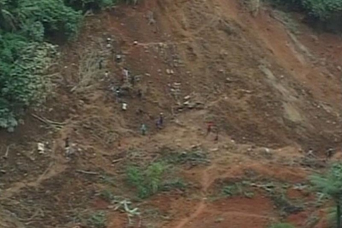 Peru nuslinkus purvo nuošliaužai žuvo 11 žmonių, dar 10 dingę