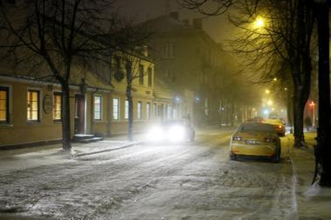 Eismo sąlygos Vakarų Lietuvoje itin sudėtingos