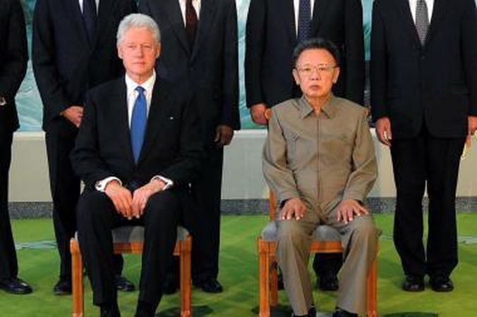 B.Clintonas išvadavo amerikietes žurnalistes