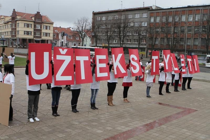 Klaipėdiečiai minėjo Pasaulinę AIDS dieną (atnaujinta)  
