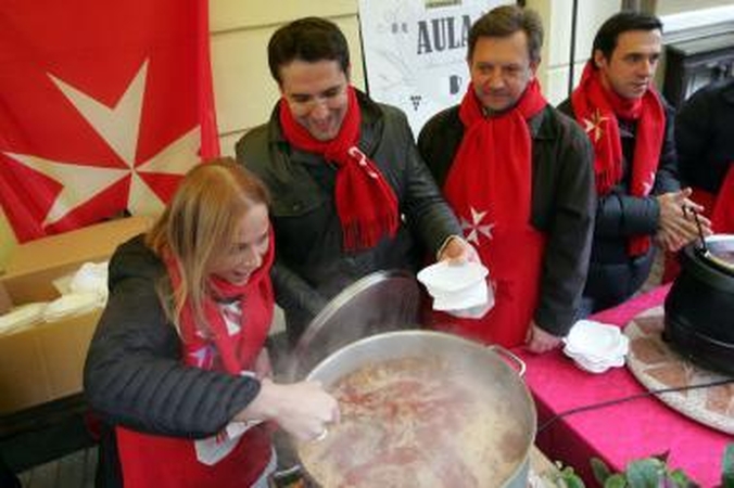 „Kalėdinės sriubos“ triumfas: seneliams paaukota daugiau nei 570 tūkst. litų