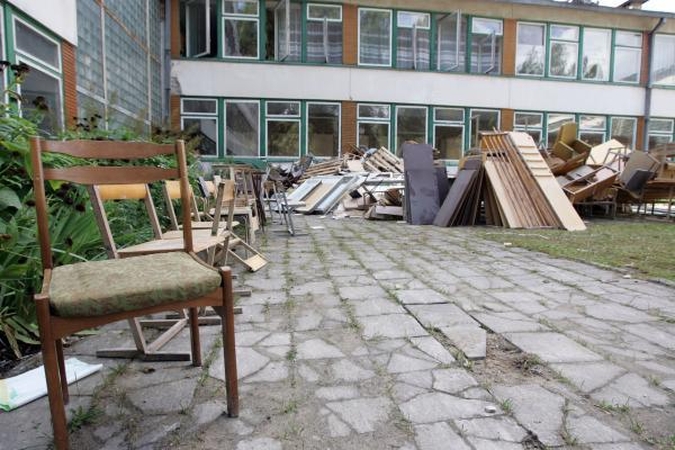Teismas: Šv. Kristoforo vid. mokyklos mokiniai gali būti perkelti