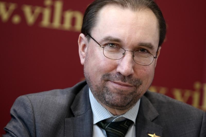 VTEK: V.Karčiauskas pažeidė tarnybinę etiką 